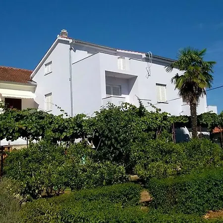 Appartement Saric Sukošan