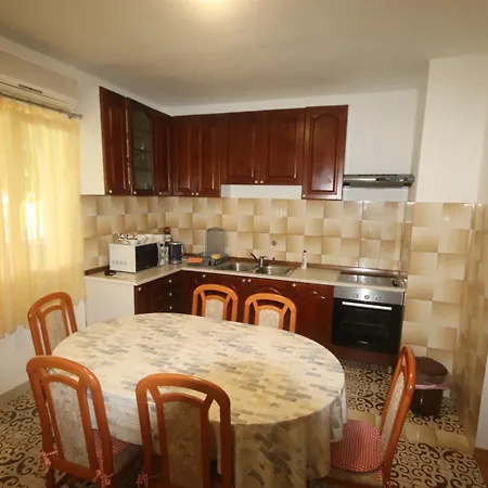 Apartment Saric