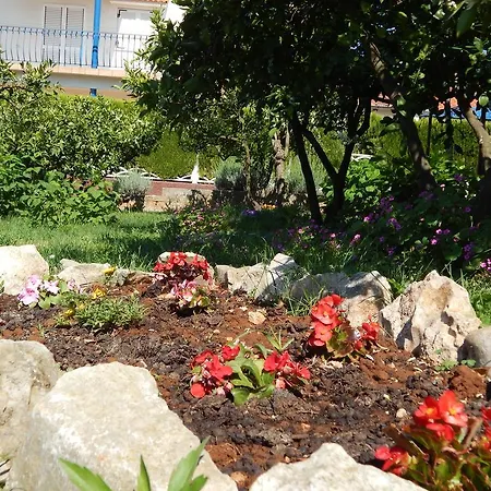 Appartement Saric Sukošan