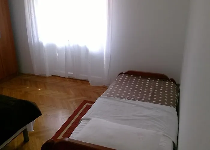 Saric Διαμέρισμα